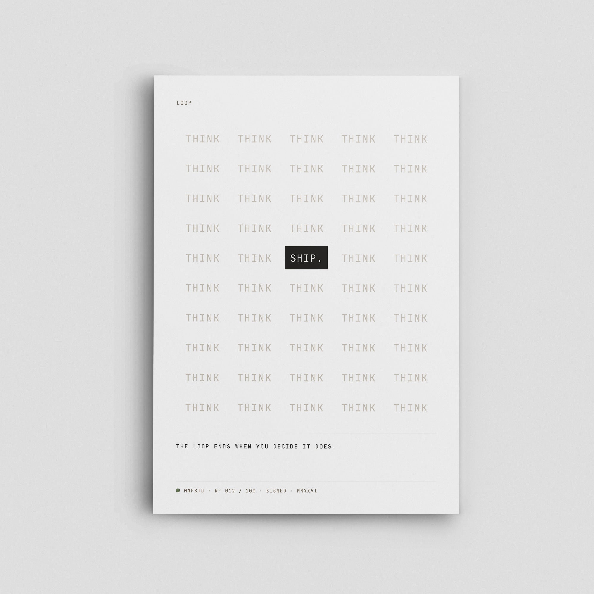MNFSTO — mockup 7 (cuadrada)