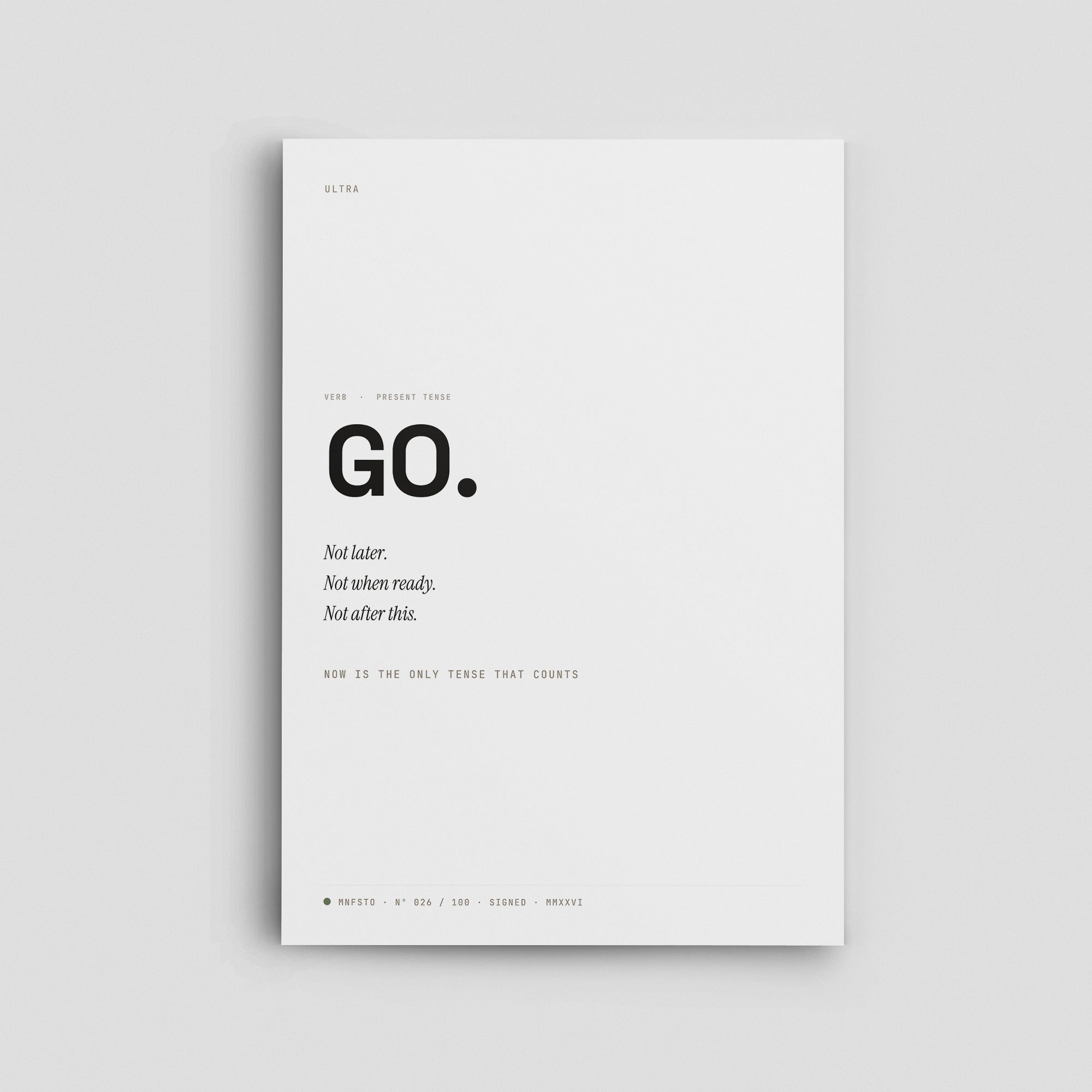 MNFSTO — mockup 7 (cuadrada)